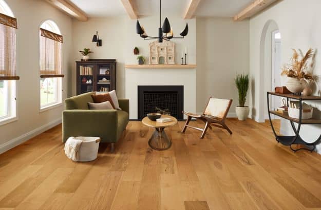 Bruce Hardwood