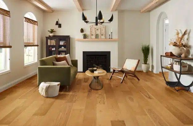 Bruce Hardwood