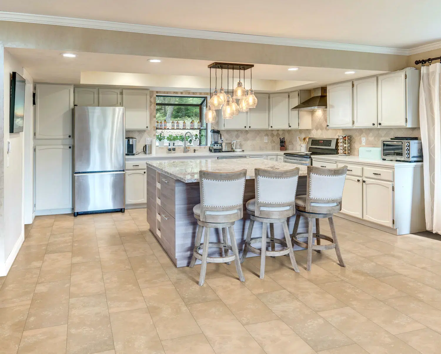 Dixie Home Floors